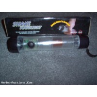 NIB Shaker Flashlight